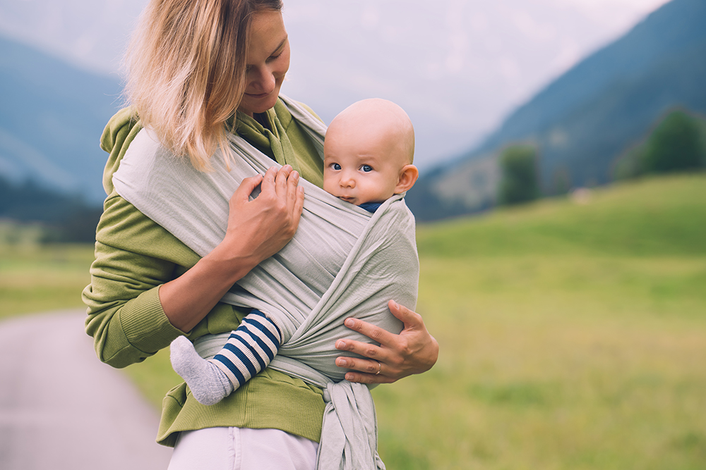 Il babywearing alleato della mamma